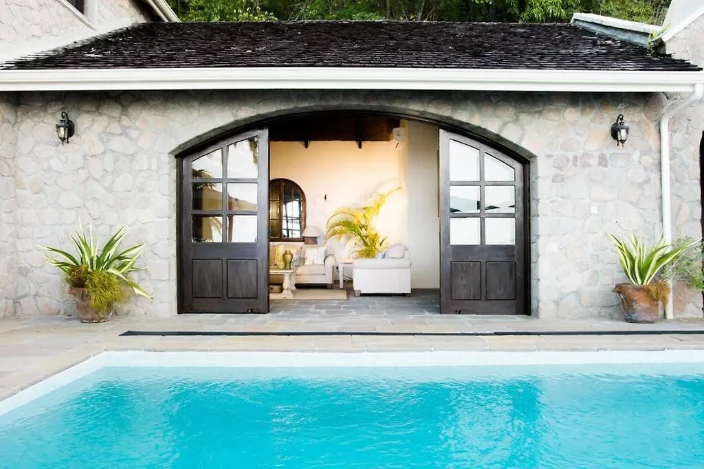 Villa Belle Coco Malgratoute Beach St Lucia Soufrière Santa Lucía